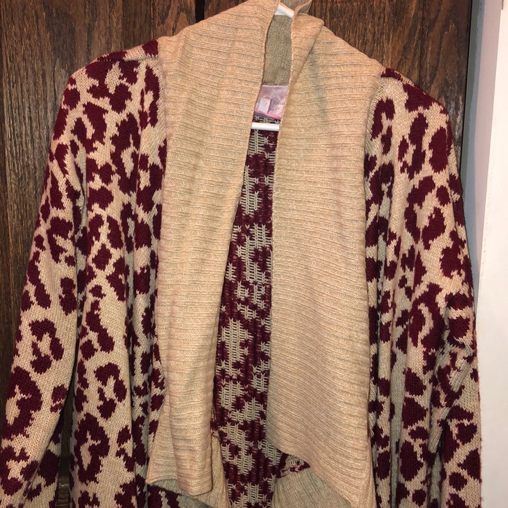 Leopard print beige and burgundy cardigan